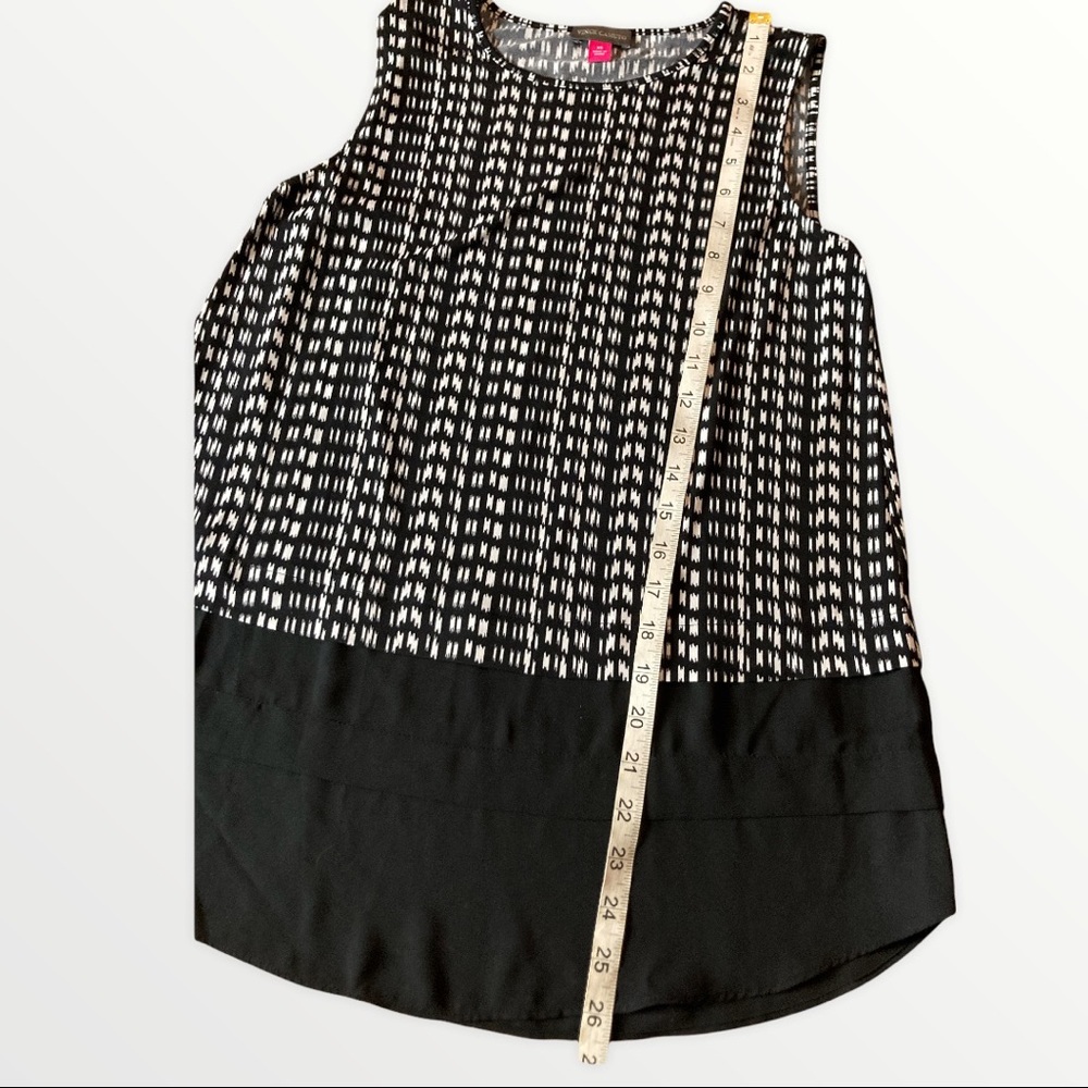 Vince Camuto Women's Black & White Sleeveless Top w/ subtle layers size XS - Picture 6 of 8